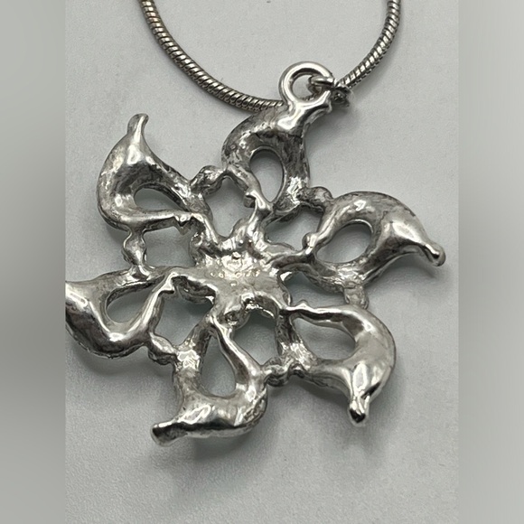 Silver chain necklace with 2 pendants with rhinestones - Picture 5 of 7
